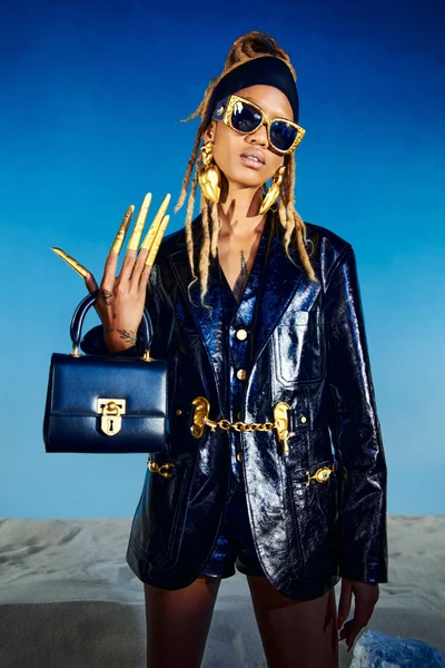Look 32